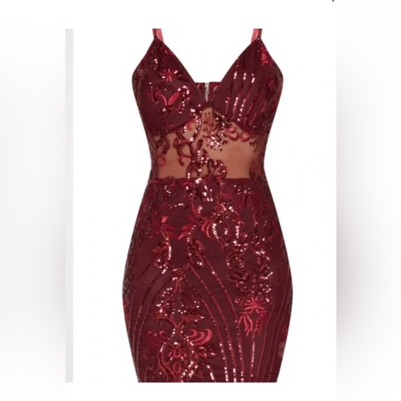 Burgundy Sequin Bodycon Dress - Picture 2 of 4